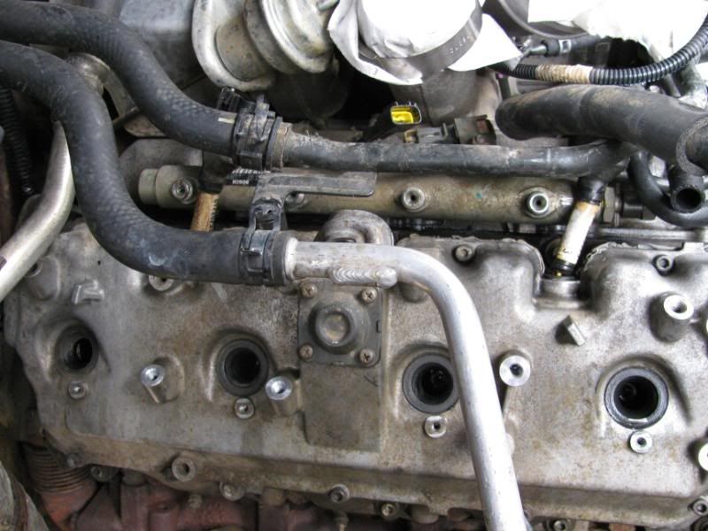 How To Change LB7 Injectors With Pictures!!! Chevy and GMC Duramax